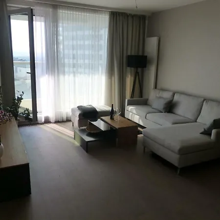 Top Location, Garage, Brand New Building * ברטיסלאבה