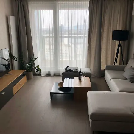 דירה Top Location, Garage, Brand New Building ברטיסלאבה